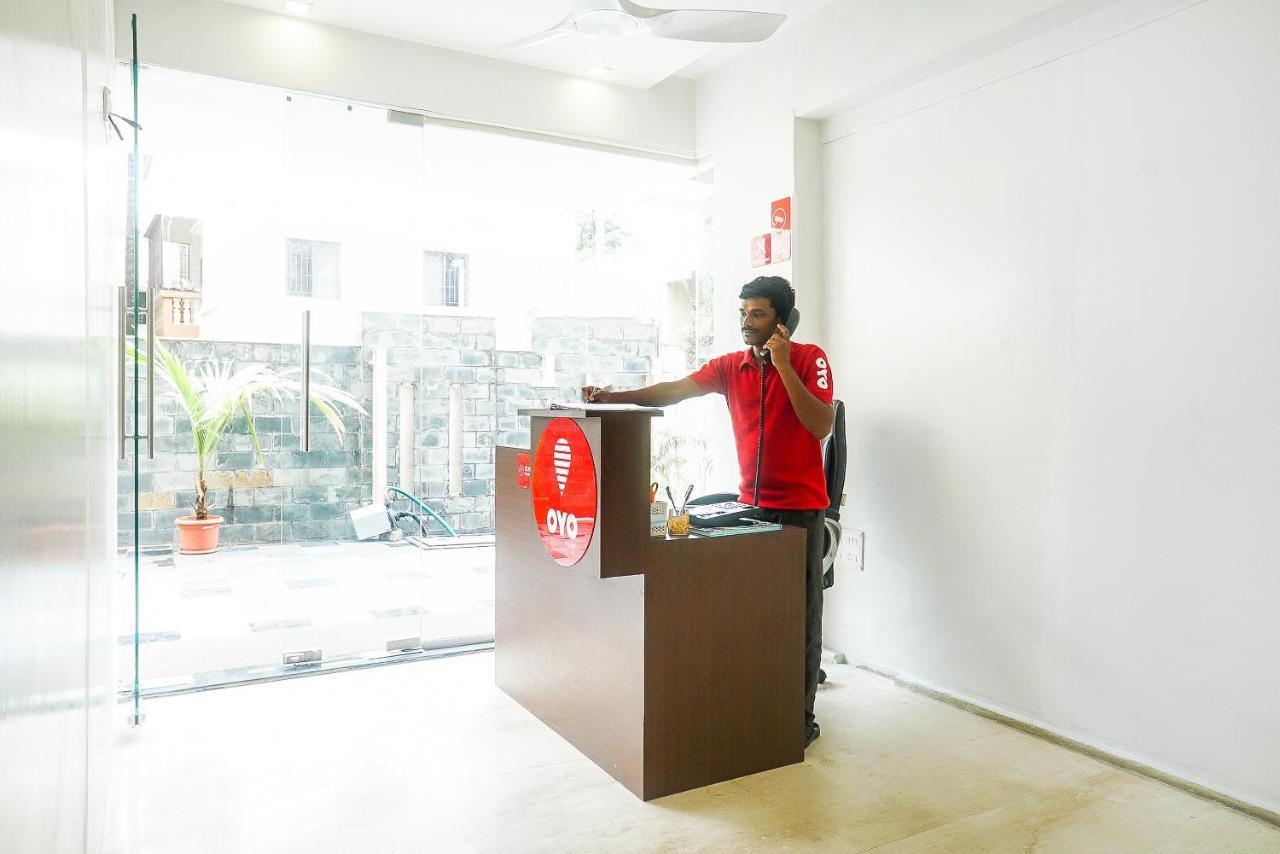 Oyo 15541 Pearl Inn Pune Exterior photo